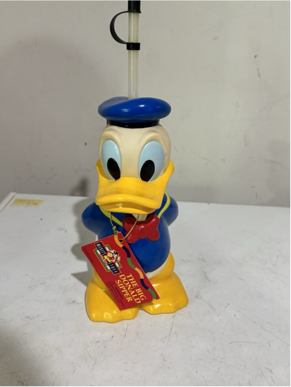 Vintage Disney DONALD DUCK Plastic Water Bottle With Straw GUC With Tags